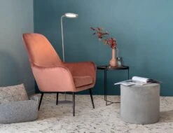 LEVEL Alora Side Table Black - Oak -Level Furniture Outlet Store Accent pink Chair 3fc8a62a 827c 4d9c 9877 4a9d924ca80c