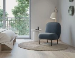 LEVEL Moulon Lounge Chair - Midnight Blue - Matt Black Legs -Level Furniture Outlet Store Moulon DarkBlue 1